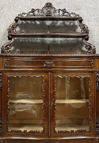 Vitrine galbée époque Napoléon III en acajou
