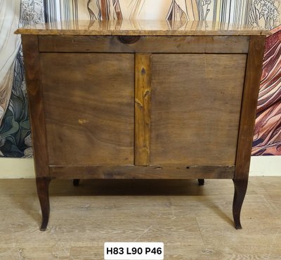 Commode de Dame galbée style Louis XV marquetée avec marbre – XIXᵉ siècle