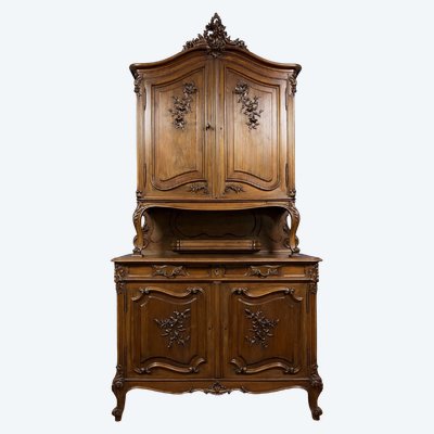 Buffet deux corps Louis XV en noyer – vers 1850