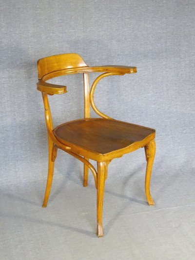 Fauteuil de bureau Bentwwod ,1905 par KOHN N°713 - no Thonet  -