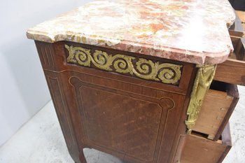 Commode De Style Transition Marquetée Bois De Rose XIXème