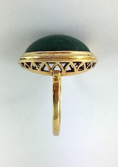 Bague Cabochon De Malachite Sur Or Jaune