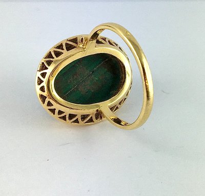 Bague Cabochon De Malachite Sur Or Jaune