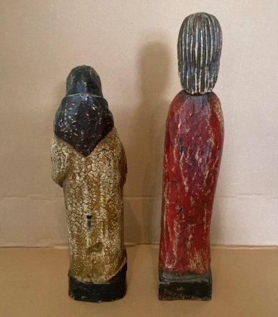Zwei religiöse Statuen
