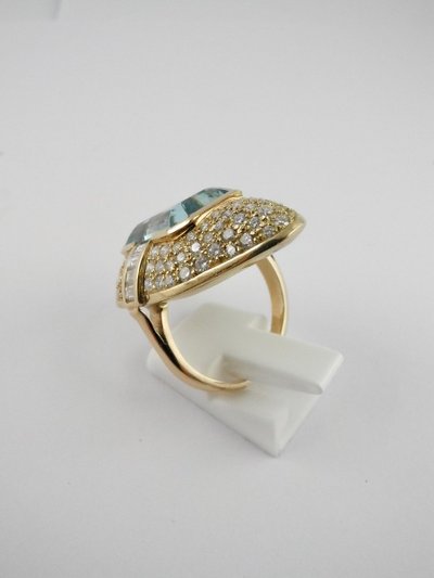 Bague Marquise Aigue-marine Pavage De Diamants Sur Or Jaune