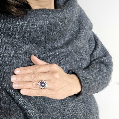 Bague Marquise Saphir Mauve Étoilé Et Diamants sur Ors Rose et Blanc Style Belle Epoque