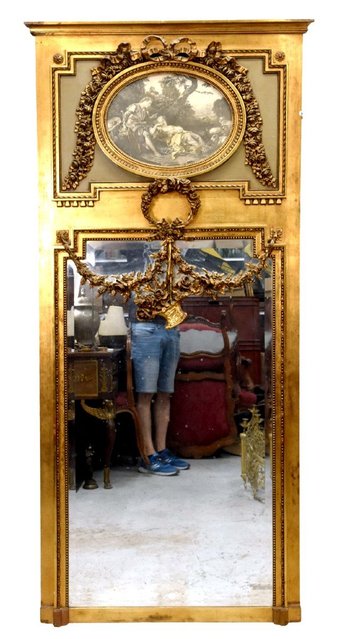 Trumeau De Style Louis XVI En Bois Et Stuc Doré Médaillon Gravure