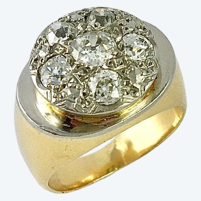 Tankring aus den 1940er Jahren, oval, Gelbgold und Pavé-Diamanten auf Platin