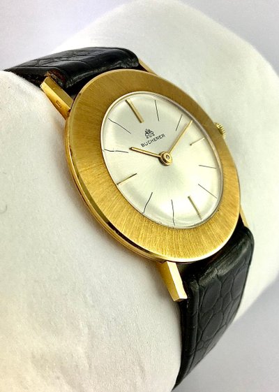 Vintage Bucherer 1960s Yellow Gold Watch on Leather, Manual Movement, Ultra-Thin, and its Case