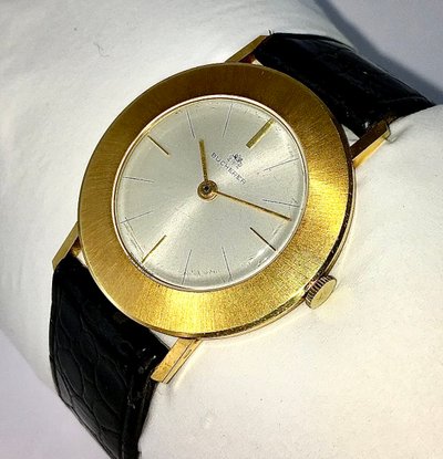 Vintage Bucherer 1960s Yellow Gold Watch on Leather, Manual Movement, Ultra-Thin, and its Case