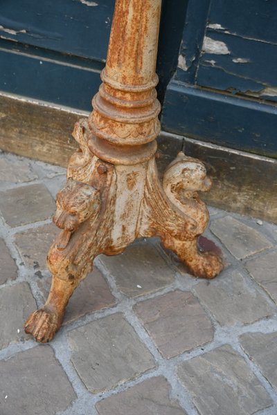 Large cast iron torchiere with griffins from the Restoration XIX period