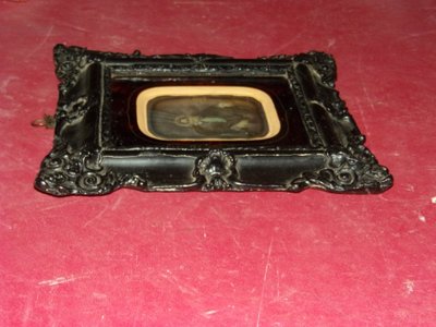 Daguerreotype with its frame, 19th century.