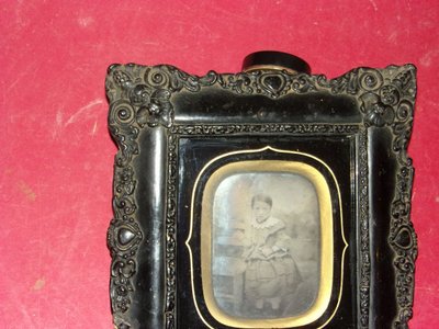 Daguerreotype with its frame, 19th century.