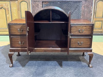 Credenza da bar inglese degli anni '30 in noce e mogano