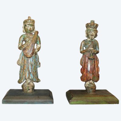 Paar Polychrome Holzskulpturen, Nordindien XIX