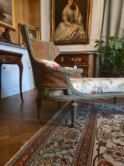 Louis XVI style caned chaise longue, late 19th century.