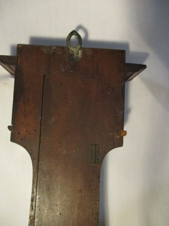 Barometer-Thermometer.