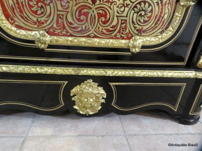 Konkaver Beistelltisch mit Boulle-Intarsien, Napoleon III.