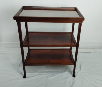 Intarsiertes englisches Sideboard um 1920