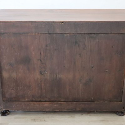 Credenza antica in noce, Italia, metà del XIX secolo, restaurata.