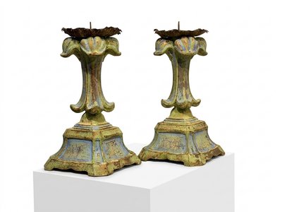 Paire de Chandeliers Italiens