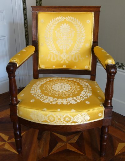 Jacob Desmalter : paire de fauteuils en. acajou d'époque Empire - estampillés