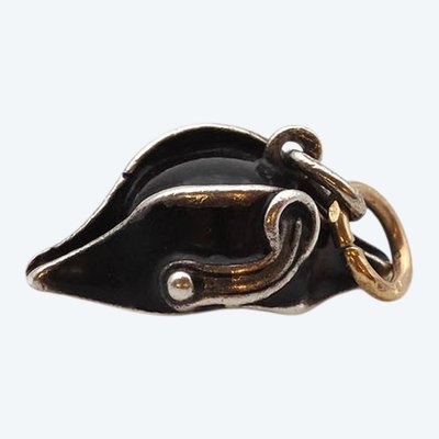 Charm bicorne napoléonien Mellerio dits Meller en argent, breloque ancienne 