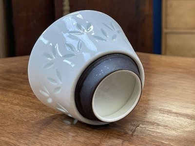 Bol de riz en porcelaine des années 50 de Friedl Holzer-Kjellberg pour Arabia - Finlande 