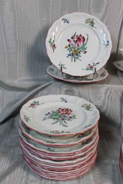Service de table en faïence de Lunéville décor Reverbère époque 20ème