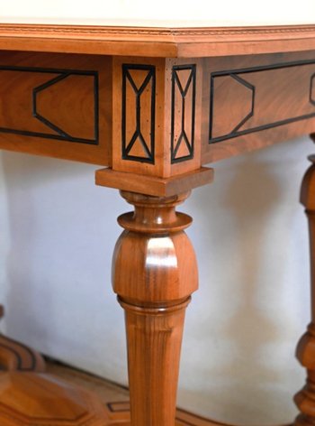 Table en Noyer massif, goût Louis XIV – Fin XIXe