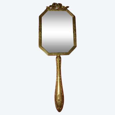 Specchio portatile in rame, XIX secolo.