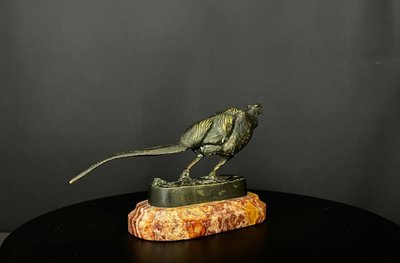 Paire de faisans en bronze patiné sur marbre rouge 
