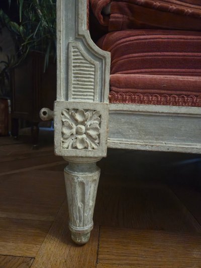 Louis XVI style reclining bed with 18th century elements, formerly reassembled.