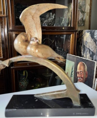 André-Vincent BECQUEREL (1893-1981) Sculpture en bronze sur marbre. Signée