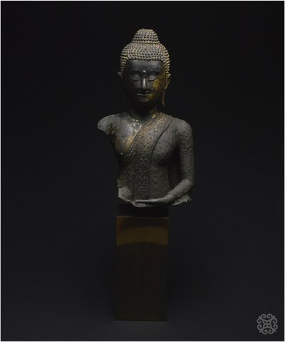 Ancien Royaume de Siam, Première moitié du XIXème siècle, Buste du Bouddha Maravijaya, Bronze