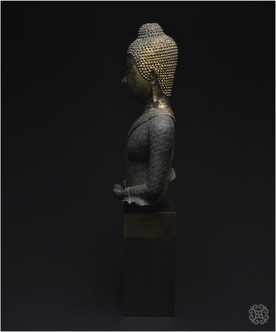 Ancien Royaume de Siam, Première moitié du XIXème siècle, Buste du Bouddha Maravijaya, Bronze