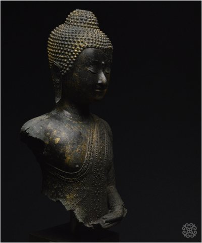 Ancien Royaume de Siam, Première moitié du XIXème siècle, Buste du Bouddha Maravijaya, Bronze