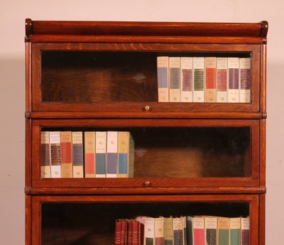 Globe Wernicke Bücherregal aus Eiche, 4 Elemente mit Schubladen