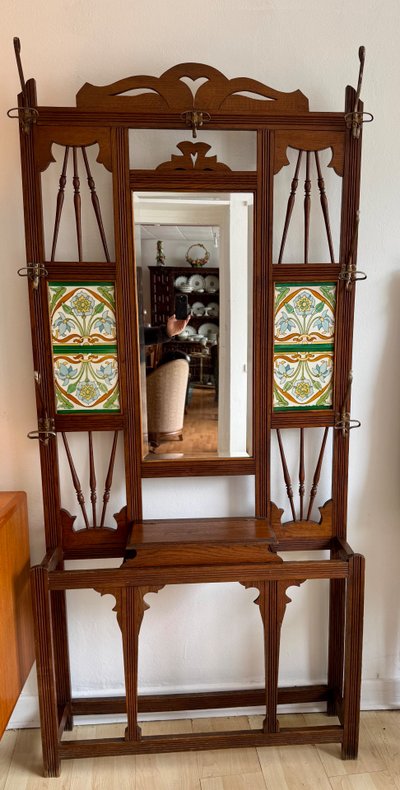 Spogliatoio in stile Art Nouveau
