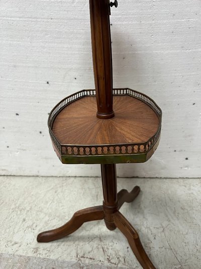 Louis XVI style mahogany dumb waiter XX century