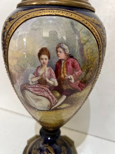 Coppia di vasi in terracotta fine stile Luigi XV