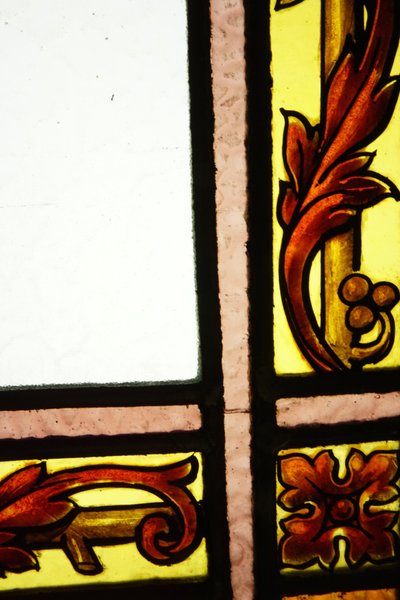 Vetrate - finestre di vetro colorato - agrifogli e girasoli
