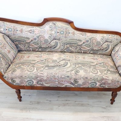 Antique Sofa or Chaise Longue in Walnut, Italy 19th Century