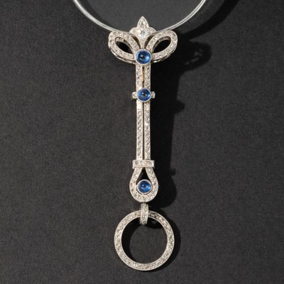 Face-à-main en platine, saphir et diamants, vers 1910