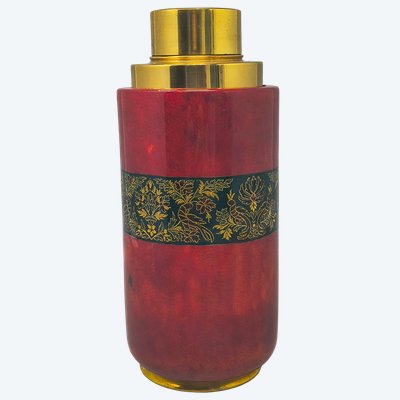 1960 - Étonnant gobelet à cocktail rouge en parchemin. Fabriqué en Italie