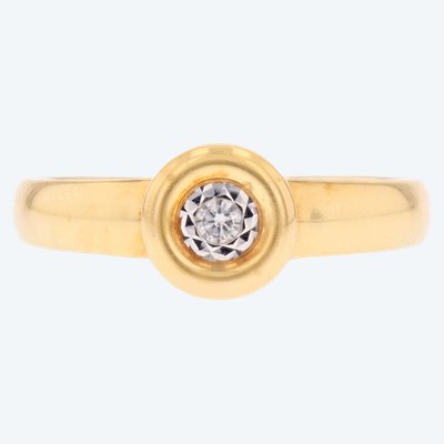 Anello con diamante rotondo in oro giallo