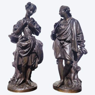 Couple of gallants in bronze, H 31cm, 19th century