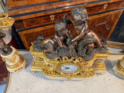 SCHORNSTEINGARNITUR NAPOLEON III RAINGO FRERES