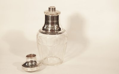 Bouteille en cristal et argent massif 