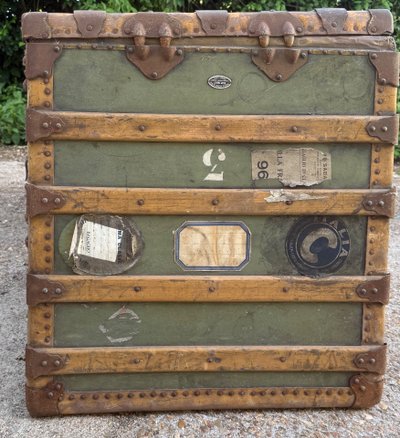 Baule da restaurare